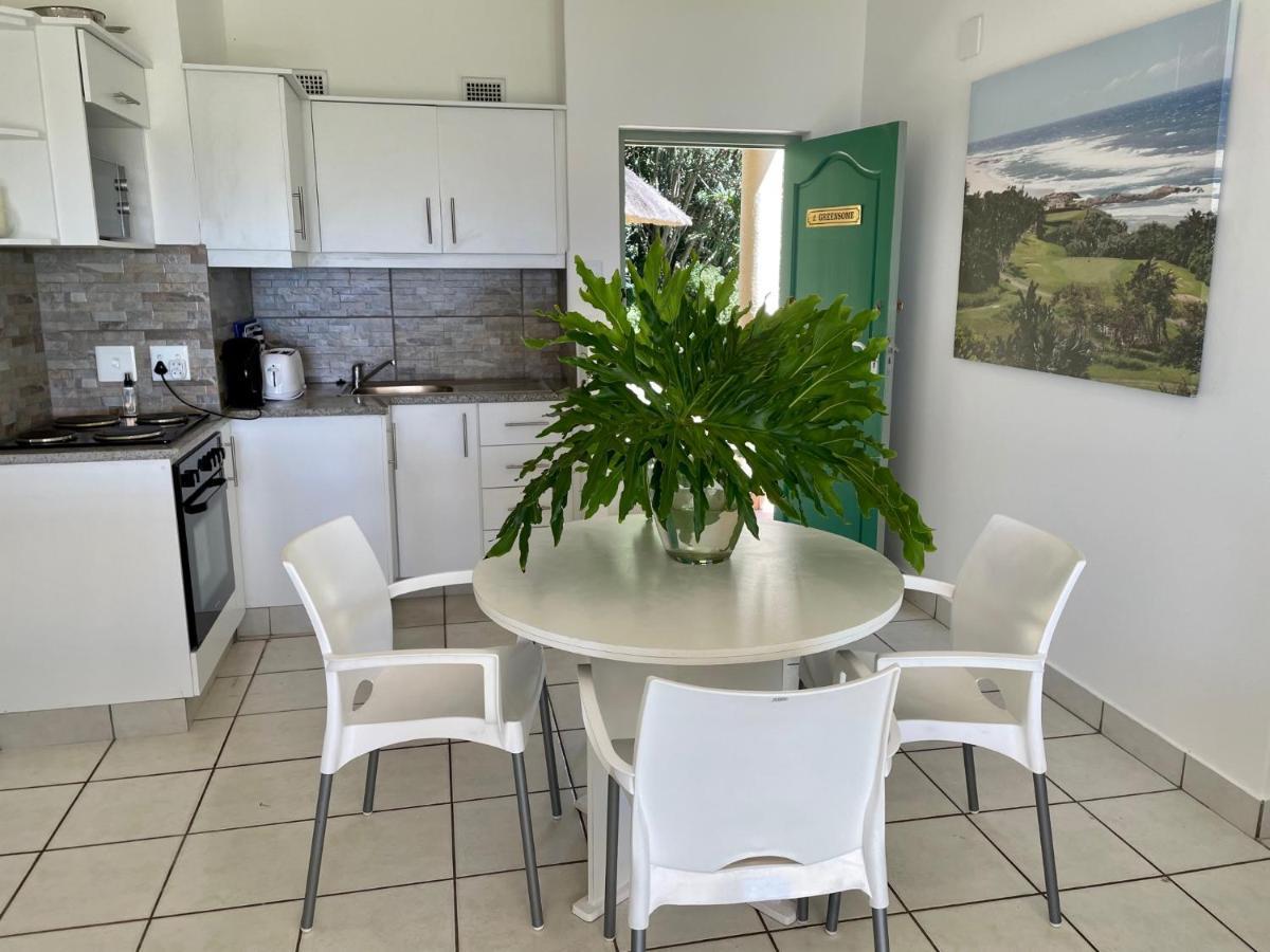 Albatross Guest House Southbroom Extérieur photo