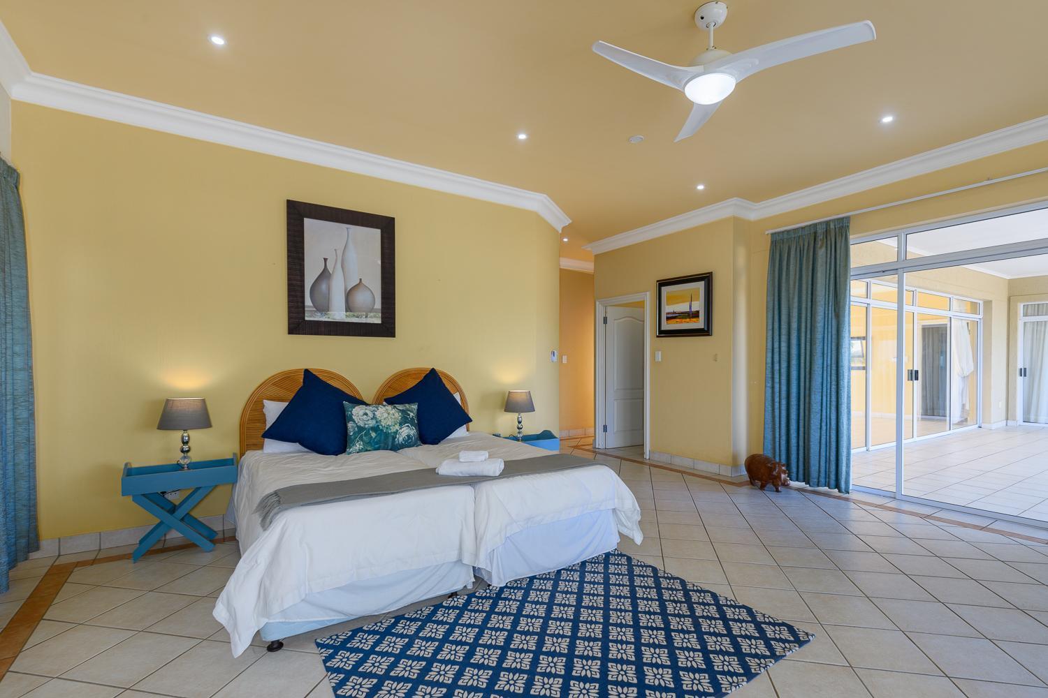 Albatross Guest House Southbroom Extérieur photo